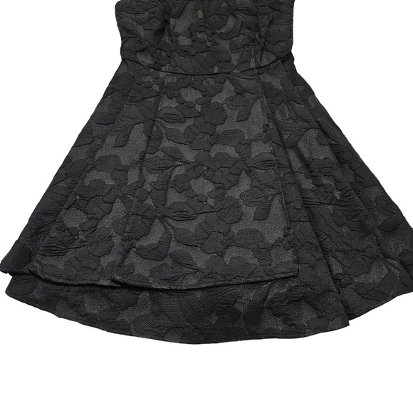 Lucy Paris Black Floral Sparkly V-neck Sleeveless Fit & Flare Dress. Size‎ M - Picture 3 of 12